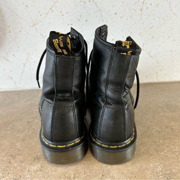 Dr. Martens 1460 black leather boots - Picture 3 of 5